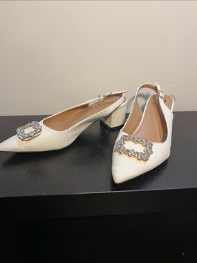 Women's White Pointed Slingback Heels with Crystal Buckle